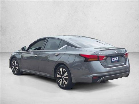 Used 2021 Nissan Altima 2.5 SL FWD image 8