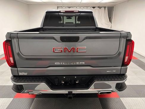 Used 2021 GMC Sierra 1500 SLT w/ SLT Premium Package AWD/4WD image 5