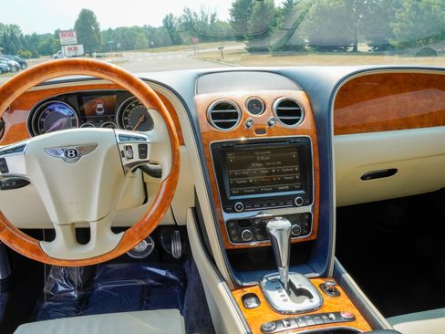 Used 2012 Bentley Continental GT AWD/4WD image 12