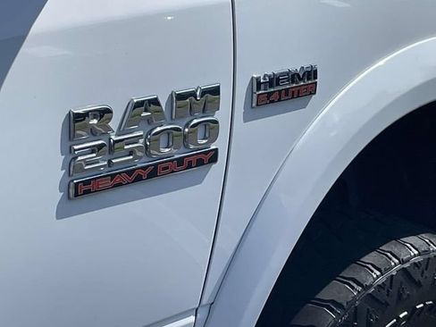 Used 2018 RAM 2500 Laramie w/ Snow Chief Group AWD/4WD image 9