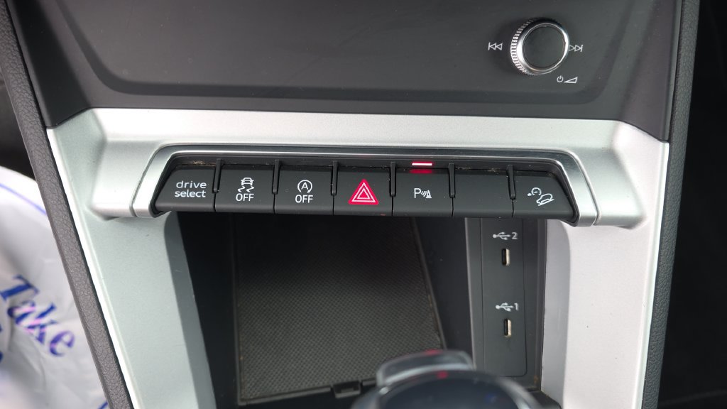 Used 2025 Audi Q3 2.0T Premium AWD/4WD image 21