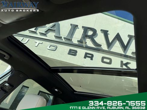 Used 2018 Cadillac XT5 Luxury image 23