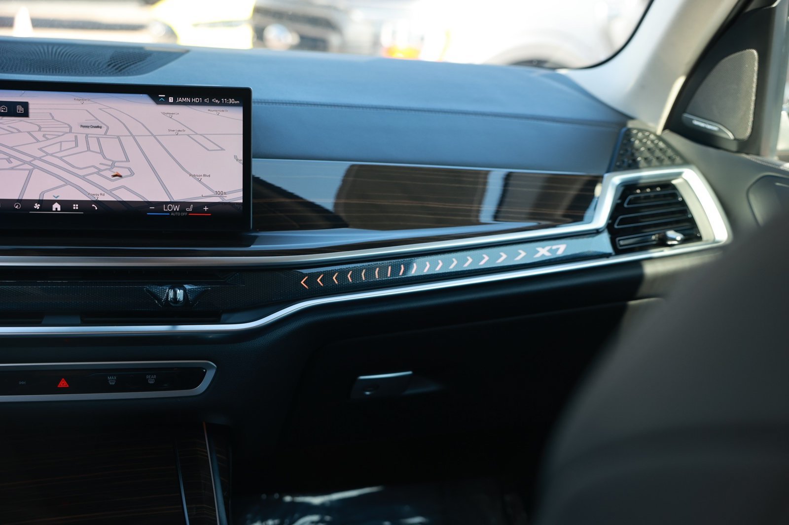 Used 2026 BMW X7 xDrive40i AWD/4WD image 31