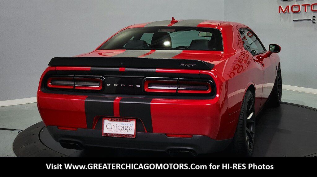 Used 2016 Dodge Challenger SRT Hellcat RWD image 11