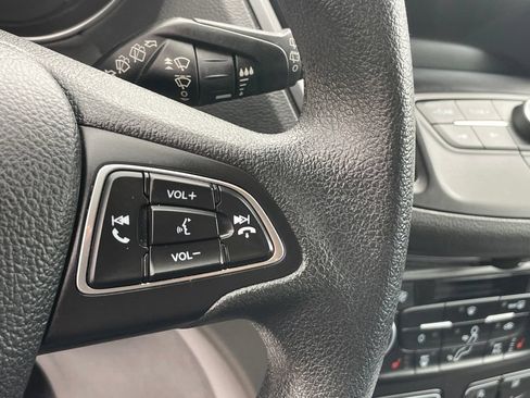 Certified 2018 Ford Escape SE w/ SE Sync 3 Package AWD/4WD image 24