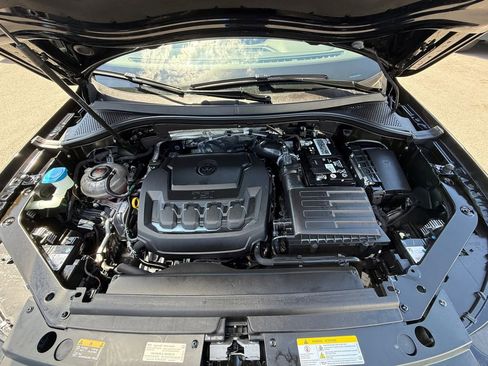 Used 2023 Volkswagen Tiguan SEL R-Line AWD/4WD image 27