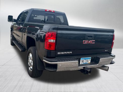 Used 2018 GMC Sierra 3500 SLT w/ Duramax Plus Package AWD/4WD image 5