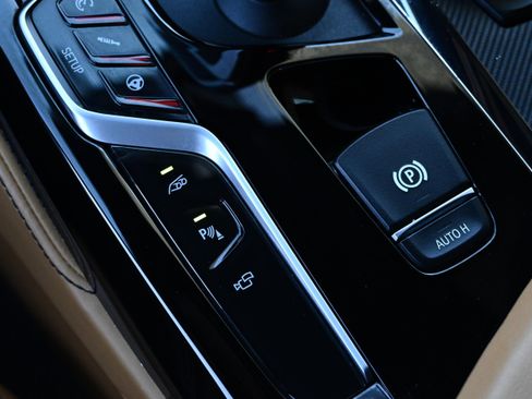 Used 2020 BMW M5 w/ Executive Package image 21