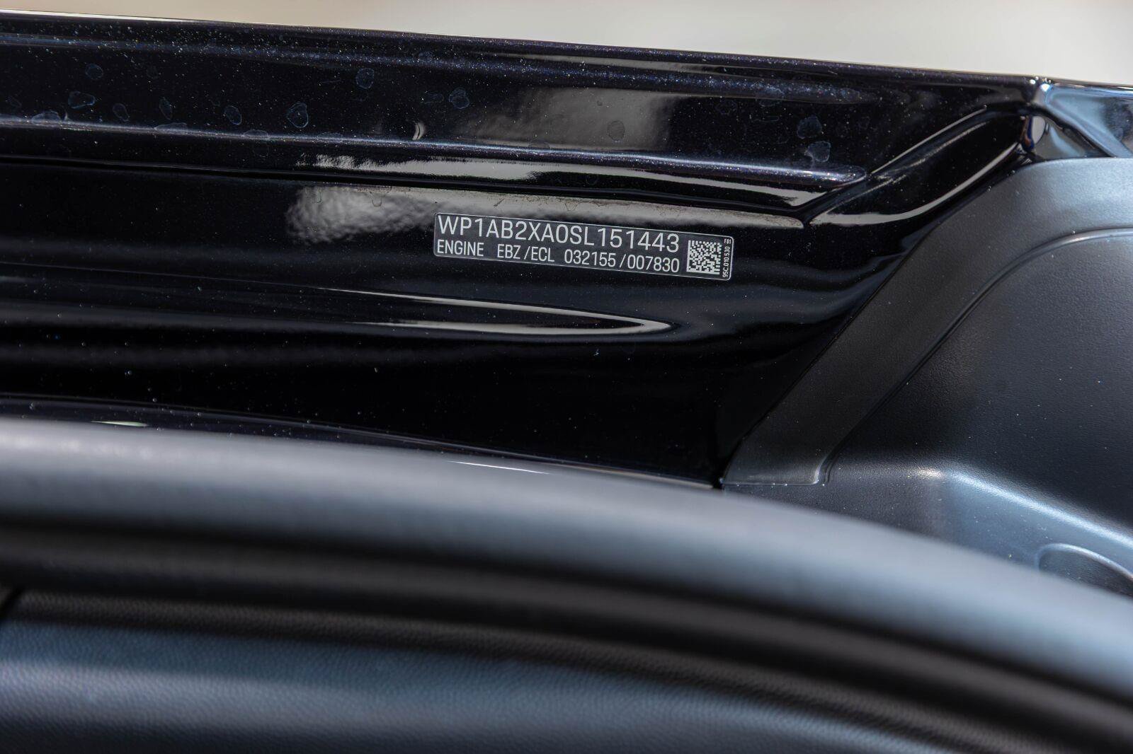 Used 2025 Porsche Macan 4S Electric AWD/4WD image 50