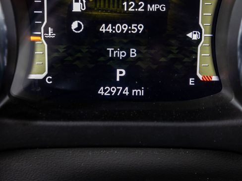 Used 2023 Jeep Wrangler Unlimited Rubicon w/ Steel Bumper Group image 20