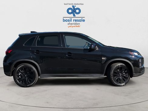 Used 2025 Mitsubishi Outlander Sport LE image 8