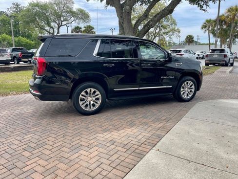 Used 2025 GMC Yukon Denali image 7