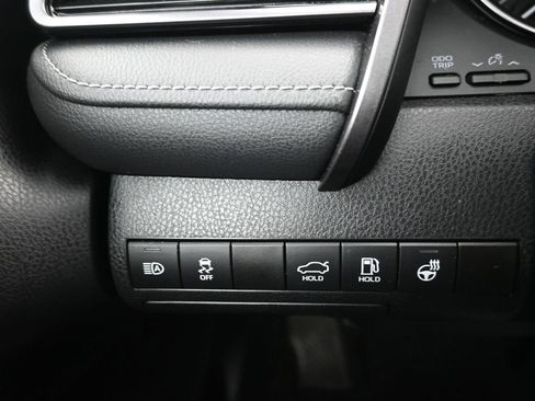 Used 2023 Toyota Camry SE w/ Cold Weather Package image 21