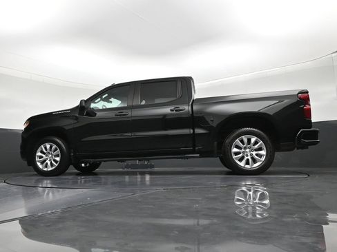 Used 2022 Chevrolet Silverado 1500 Custom RWD image 21