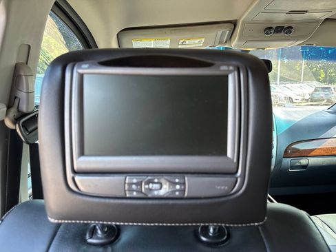 Used 2015 Nissan Armada Platinum w/ 2nd Row Captain Seat Package AWD/4WD image 24