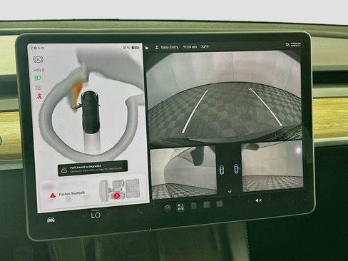 Used 2023 Tesla Model 3 Standard Range RWD image 22