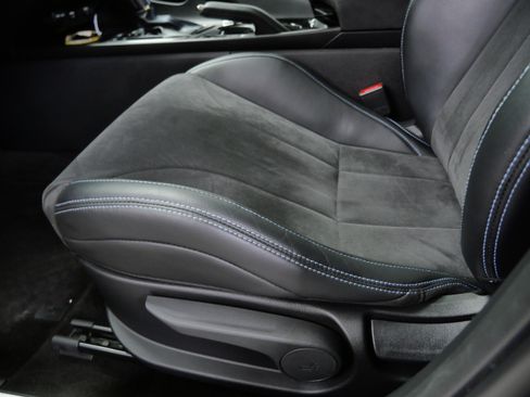 Used 2022 Hyundai Elantra N FWD image 17