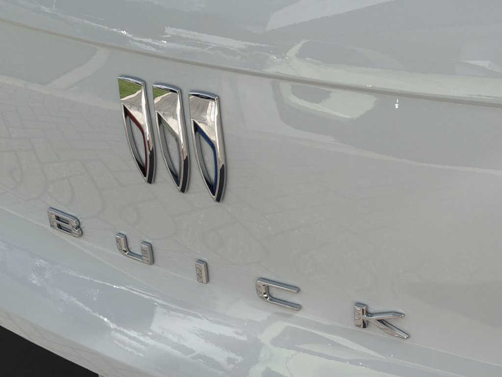 New 2026 Buick Envista Sport Touring w/ Convenience I Package FWD image 11