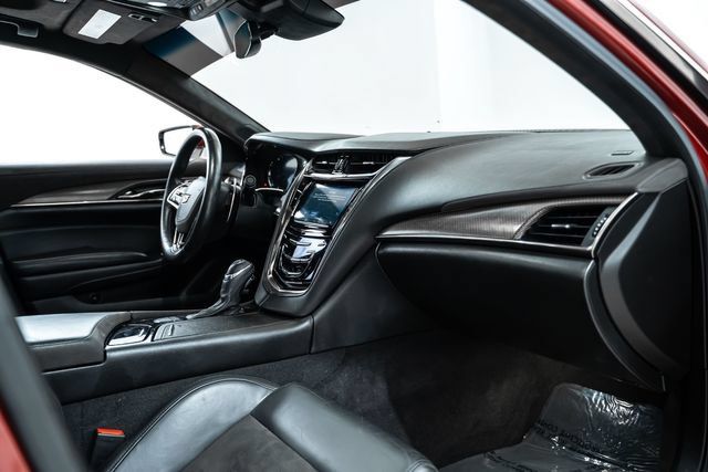 Used 2016 Cadillac CTS V w/ Luxury Package RWD image 27