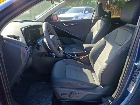 New 2025 Kia Niro EX w/ EX Cold Weather Package image 14