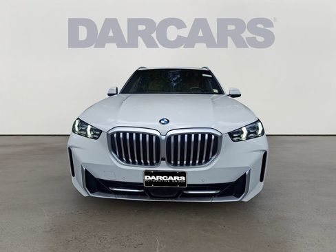 Used 2025 BMW X5 xDrive40i AWD/4WD image 2