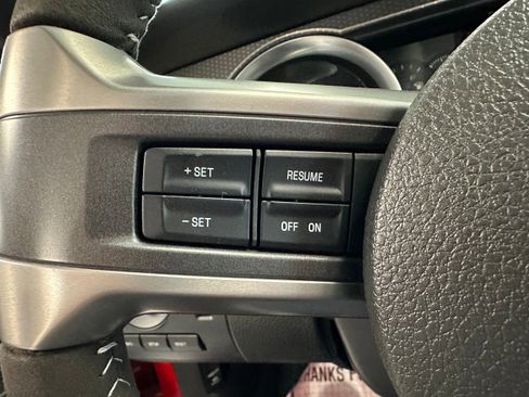 Used 2011 Ford Mustang Shelby GT500 w/ SVT Performance Pkg image 19