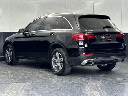 Used 2021 Mercedes-Benz GLC 300 image 5