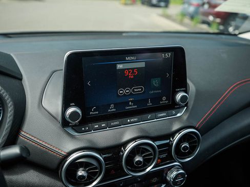 New 2025 Nissan Sentra SR w/ Midnight Edition image 21