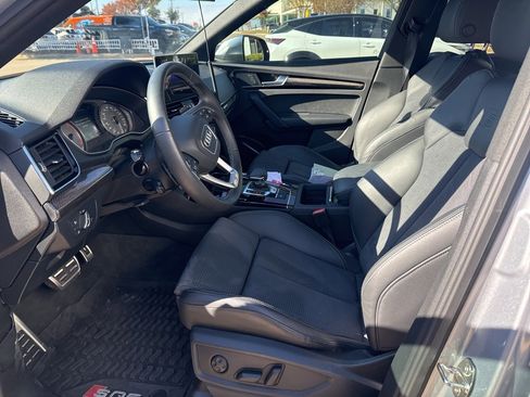 Used 2022 Audi SQ5 Premium image 6