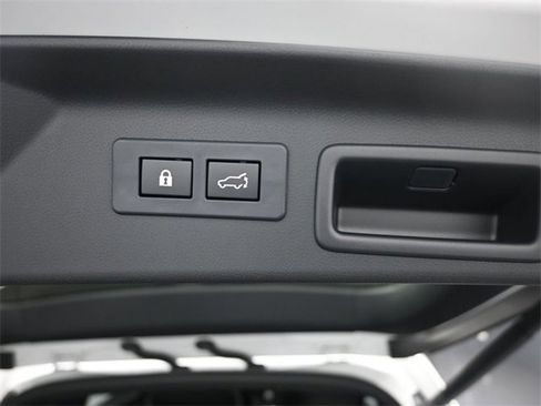 New 2025 Subaru Forester Premium image 25