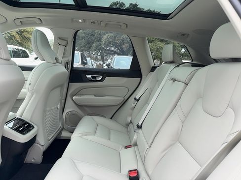 New 2026 Volvo XC60 B5 Ultra w/ Protection Package Premier image 17