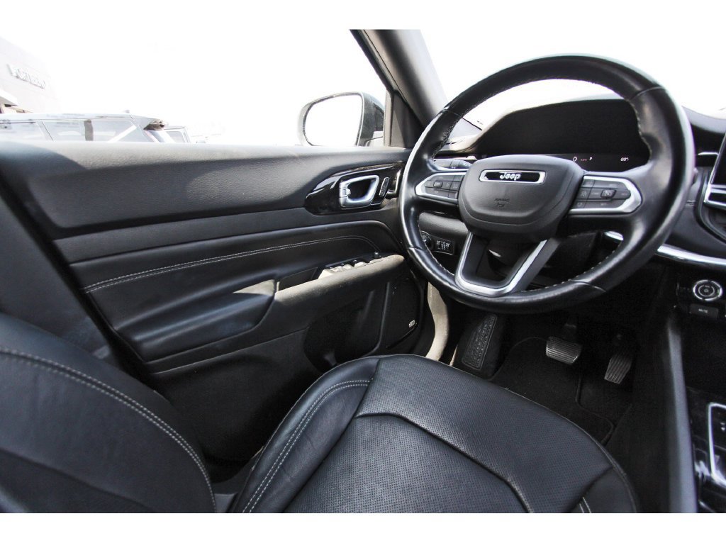 Used 2022 Jeep Compass High Altitude AWD/4WD image 9