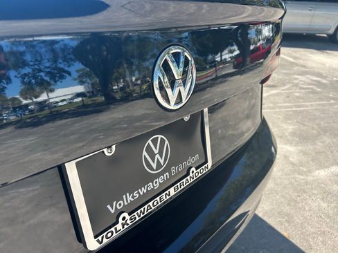 Certified 2021 Volkswagen Jetta SE w/ SE Cold Weather Package image 27