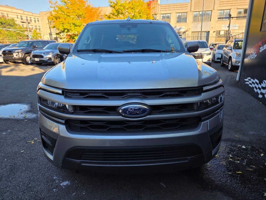 Used 2024 Ford Expedition Max XLT RWD image 16