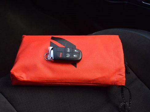 Used 2023 Dodge Challenger R/T w/ Plus Package image 39