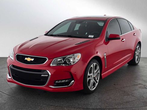 Used 2016 Chevrolet SS image 3