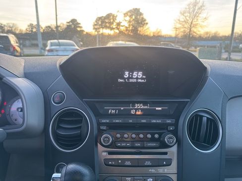 Used 2013 Honda Pilot Touring image 19