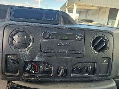 Used 2016 Ford E-350 and Econoline 350 Super Duty w/ Power Windows & Locks Group image 14