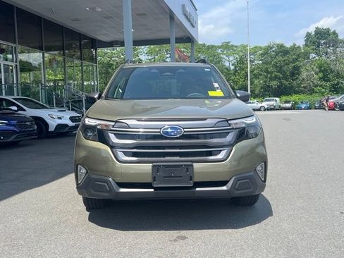 New 2026 Subaru Forester Premium AWD/4WD image 2