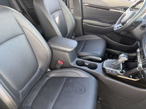 Certified 2025 Kia Seltos EX w/ EX Sunroof Package FWD image 10