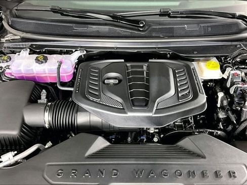 New 2026 Jeep Grand Wagoneer Limited AWD/4WD image 2