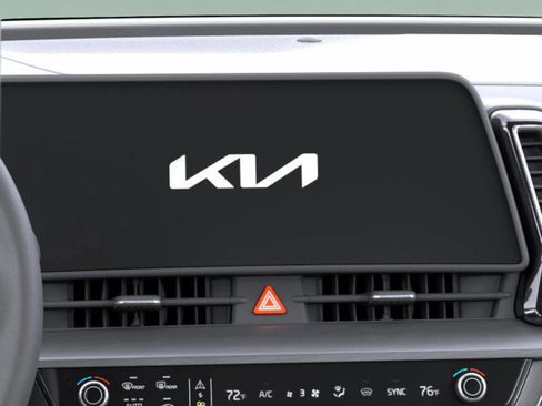 Used 2025 Kia Sportage EX w/ Premium Package FWD image 20