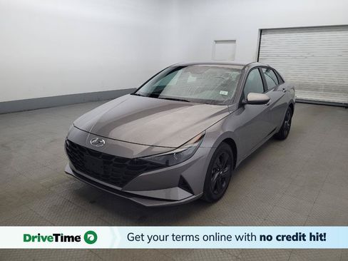 Used 2023 Hyundai Elantra SEL FWD image 1