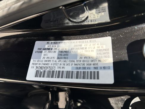 Used 2025 MAZDA CX-30 AWD 2.5 S w/ Preferred Package image 31