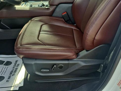 Used 2024 Ford Expedition Max Limited AWD/4WD image 16