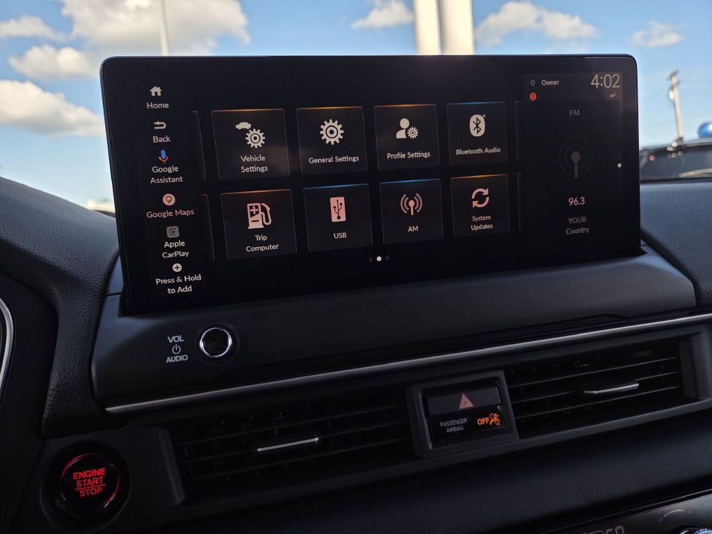 New 2026 Honda Pilot Touring image 9