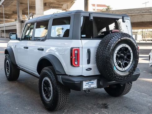 New 2025 Ford Bronco Badlands w/ Sasquatch Package image 8