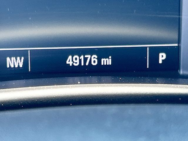 Used 2018 Chevrolet Equinox LS AWD/4WD image 13