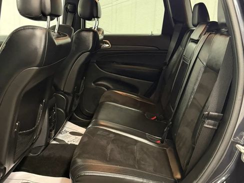 Used 2015 Jeep Grand Cherokee Altitude AWD/4WD image 23