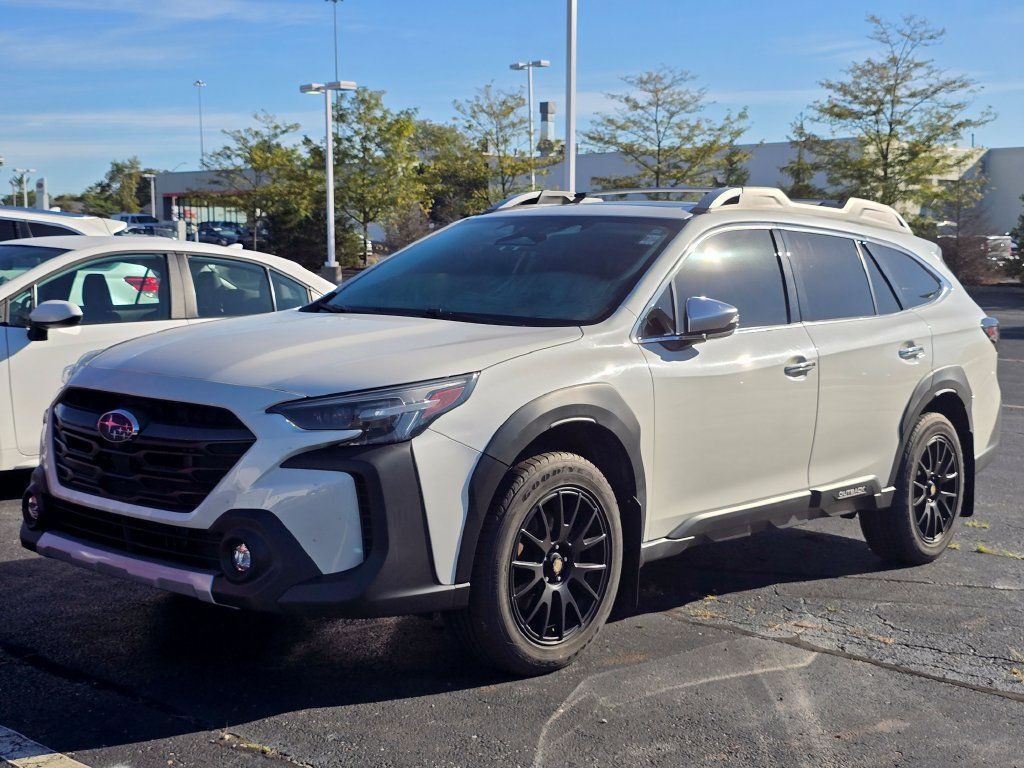 Used 2023 Subaru Outback Touring XT AWD/4WD image 3
